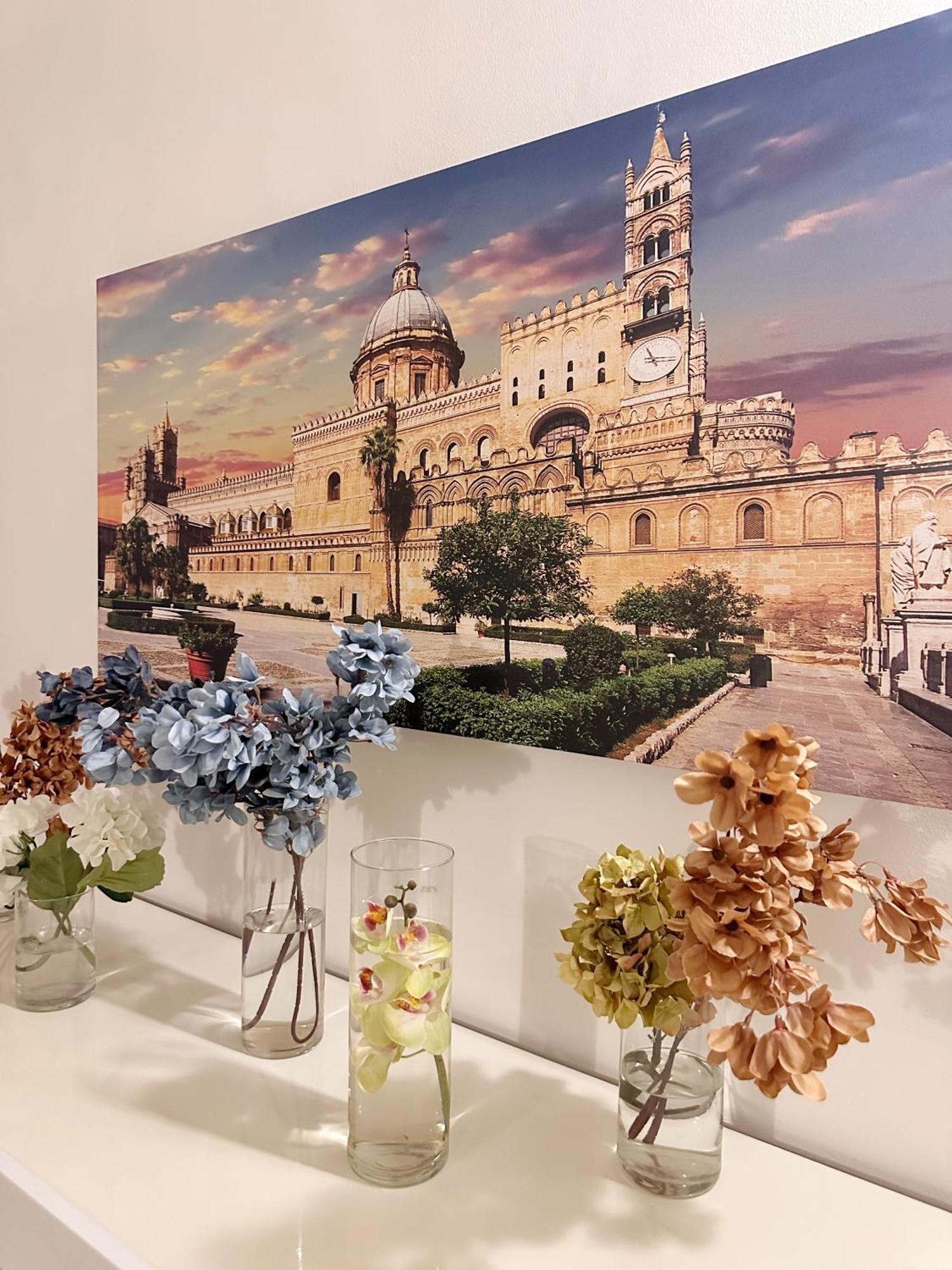 Four Luxury Art Apartment Palermo Bagian luar foto